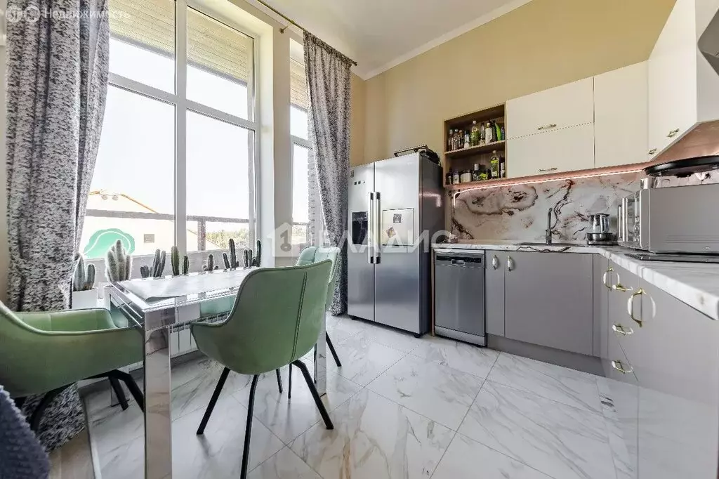 1-комнатная квартира: Сестрорецк, улица Коробицына, 2Б (75 м) - Фото 1