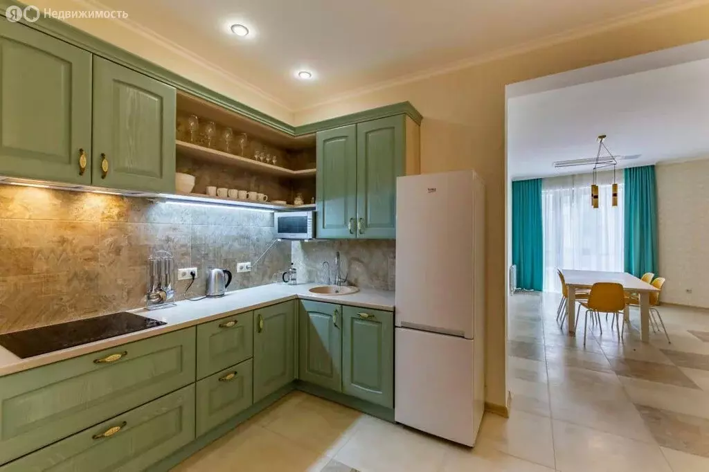 3-комнатная квартира: Геленджик, Крымская улица, 3к3 (106 м) - Фото 1