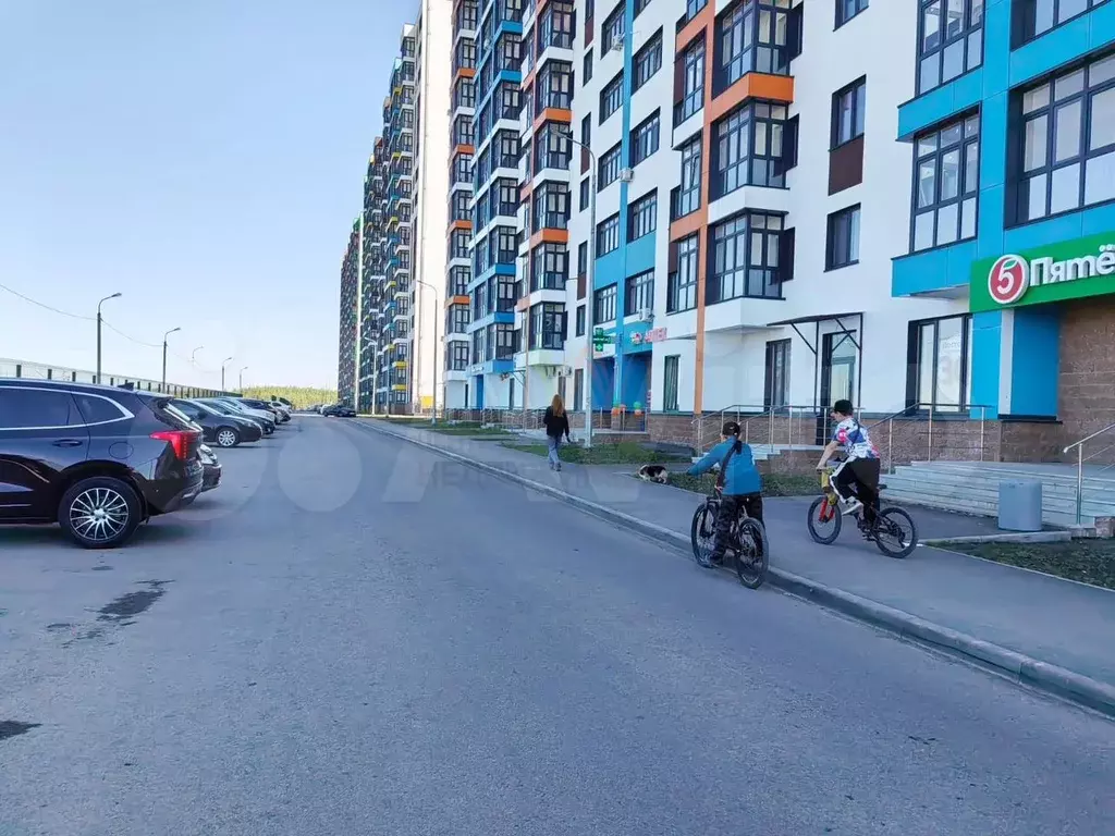 Торговое помещение 112 кв.м. на красной линии - Фото 1