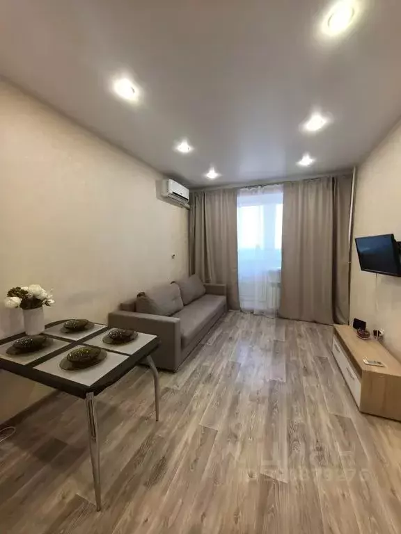 2-к кв. Татарстан, Казань ул. Академика Лаврентьева, 11 (53.0 м) - Фото 0