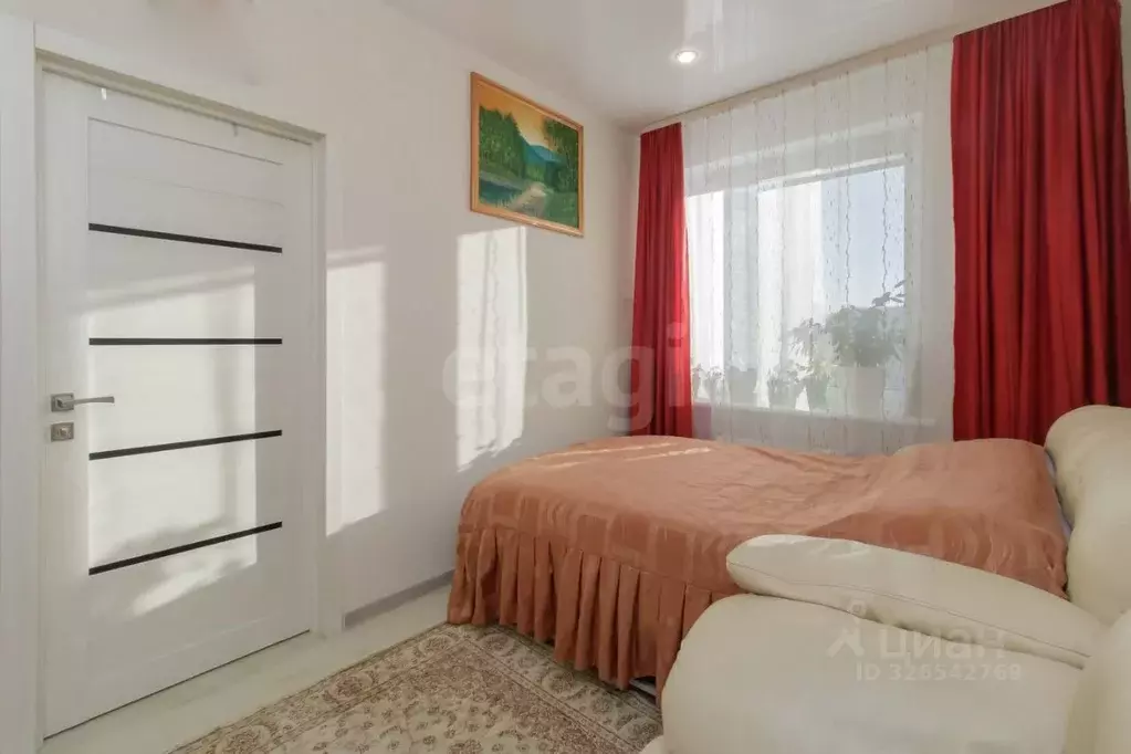 2-к кв. Тюменская область, Тюмень ул. Бориса Опрокиднева, 2 (49.9 м) - Фото 1