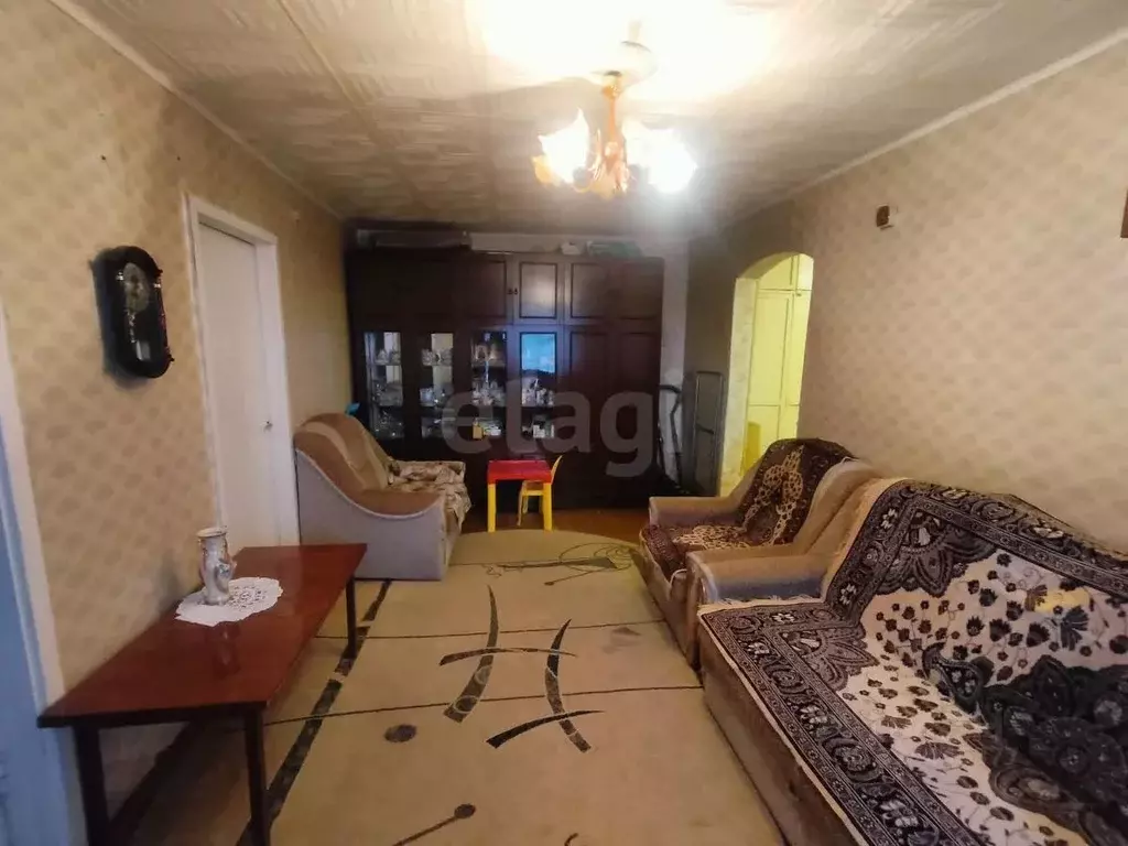 4-к кв. Костромская область, Ветлужский пгт ул. Горького, 2 (61.6 м) - Фото 1