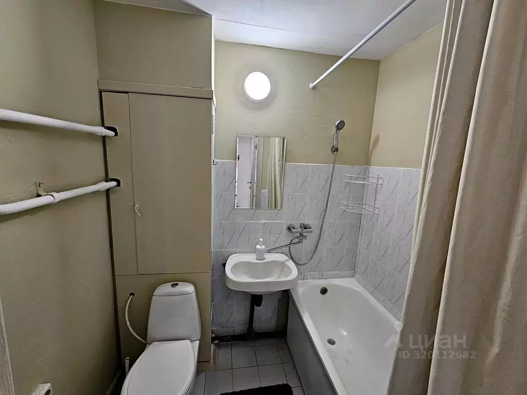 1-к кв. Москва ул. Барышиха, 21 (10.0 м) - Фото 1