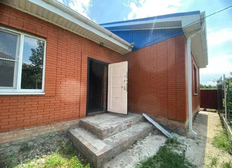 Дом в Ростовская область, Батайск Украинская ул., 105А (98 м) - Фото 0