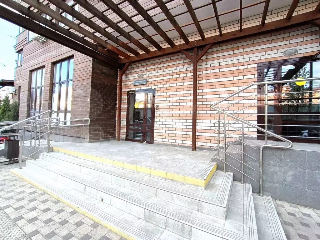 1-к. квартира, 42 м, 5/19 эт. - Фото 0