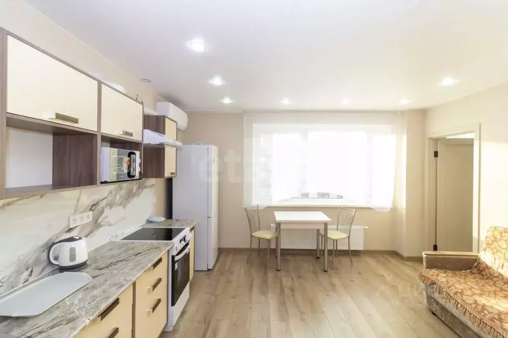 1-к кв. Тюменская область, Тюмень ул. Новоселов, 90 (35.9 м) - Фото 2