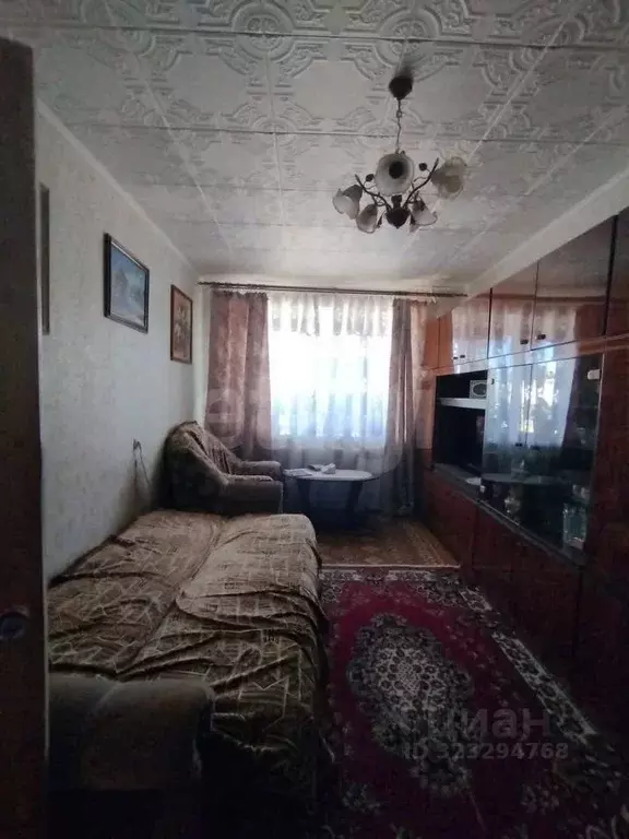 2-к кв. Калужская область, Малоярославец Коммунистическая ул., 4 (46.0 ... - Фото 1