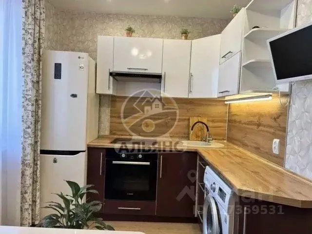 2-к кв. Ямало-Ненецкий АО, Новый Уренгой Тундровый мкр, 1 (60.6 м) - Фото 2