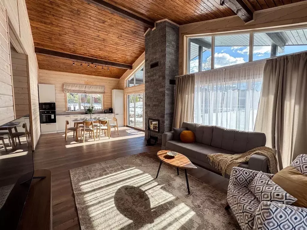 Дом в Ленинградская область, Всеволожский район, Бугровское городское ... - Фото 2