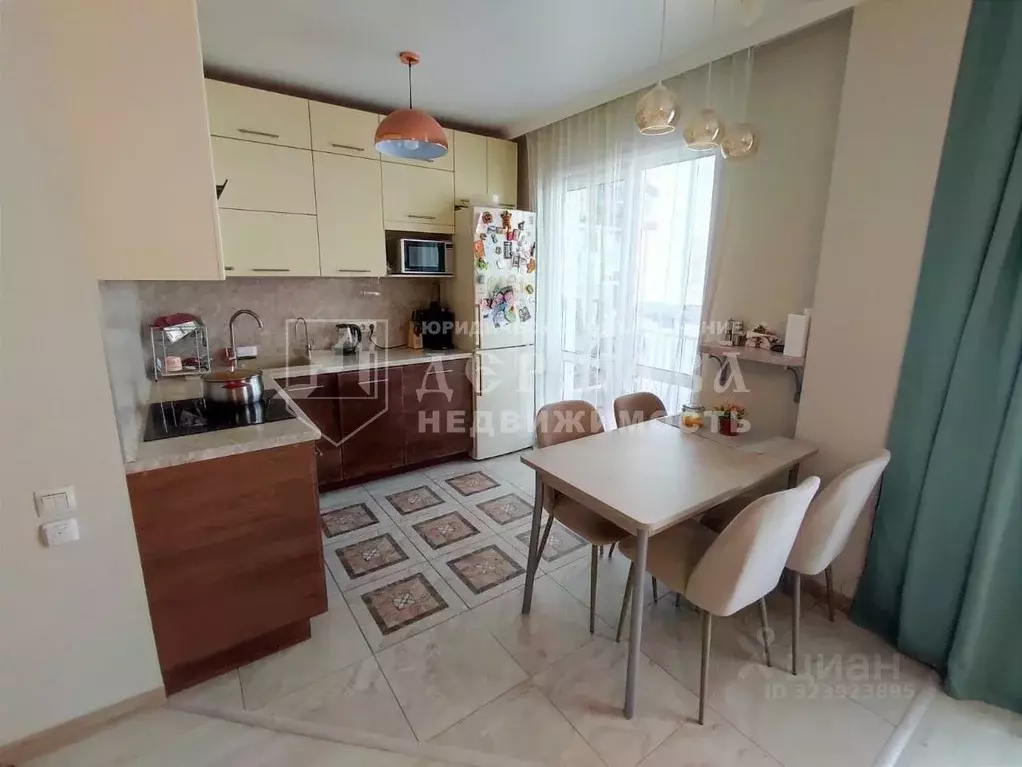 1-к кв. Кемеровская область, Кемерово просп. Химиков, 34к1 (54.3 м) - Фото 1