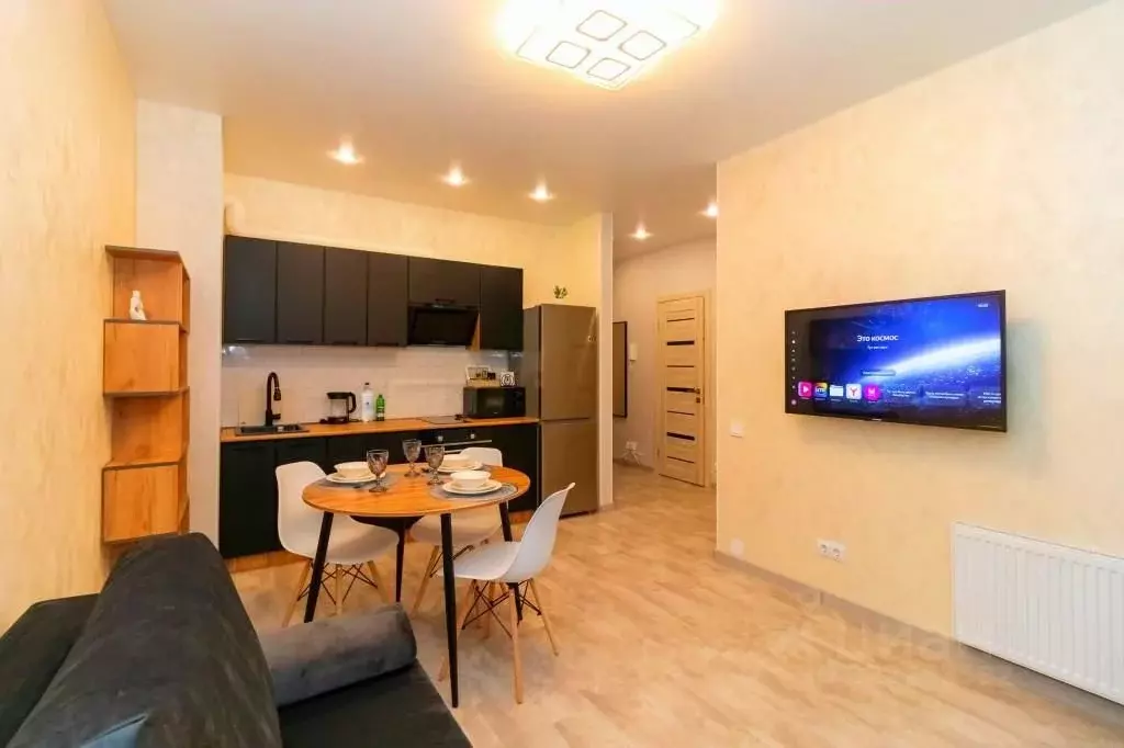 2-к кв. Тюменская область, Тюмень ул. Газовиков, 40 (42.0 м) - Фото 1