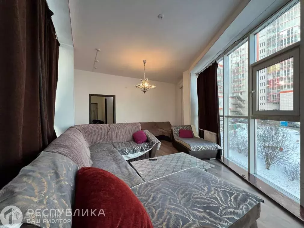 Продаётся 1-к квартира, 64.7 м - Фото 1