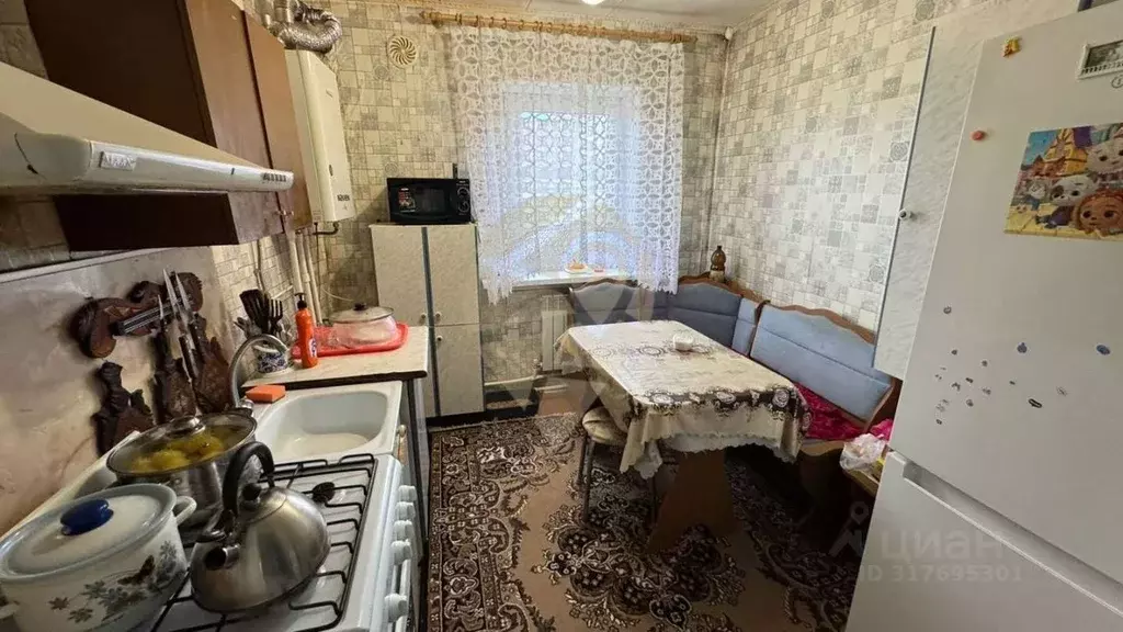 3-к кв. Белгородская область, Яковлевский муниципальный округ, с. ... - Фото 0