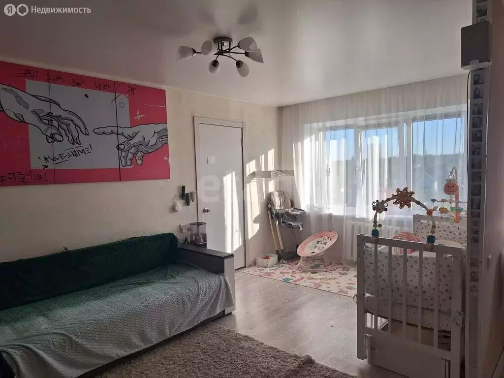 3-комнатная квартира: Саратов, улица имени Д.В. Емлютина, 44Б (42.3 м) - Фото 0