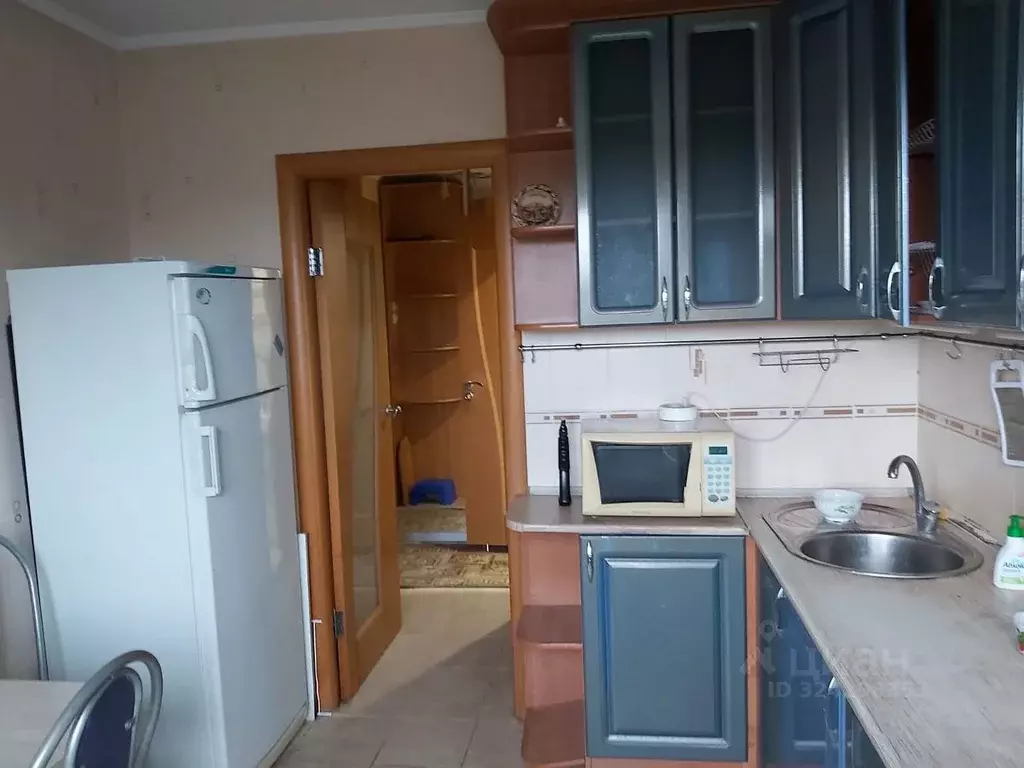 2-к кв. Самарская область, Тольятти Коммунистическая ул., 13 (50.0 м) - Фото 0