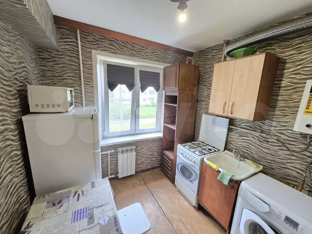1-к. квартира, 30 м, 4/5 эт. - Фото 0