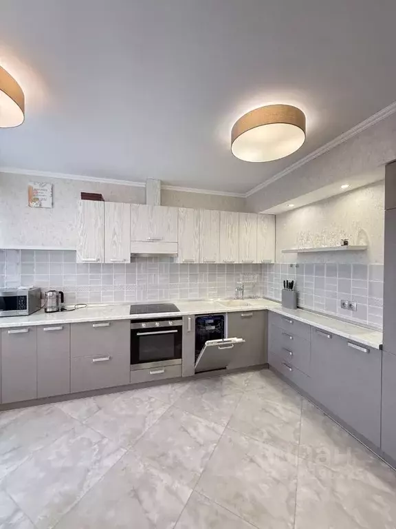 3-к кв. Крым, Симферополь ул. Набережная имени 60-летия СССР, 75И ... - Фото 2