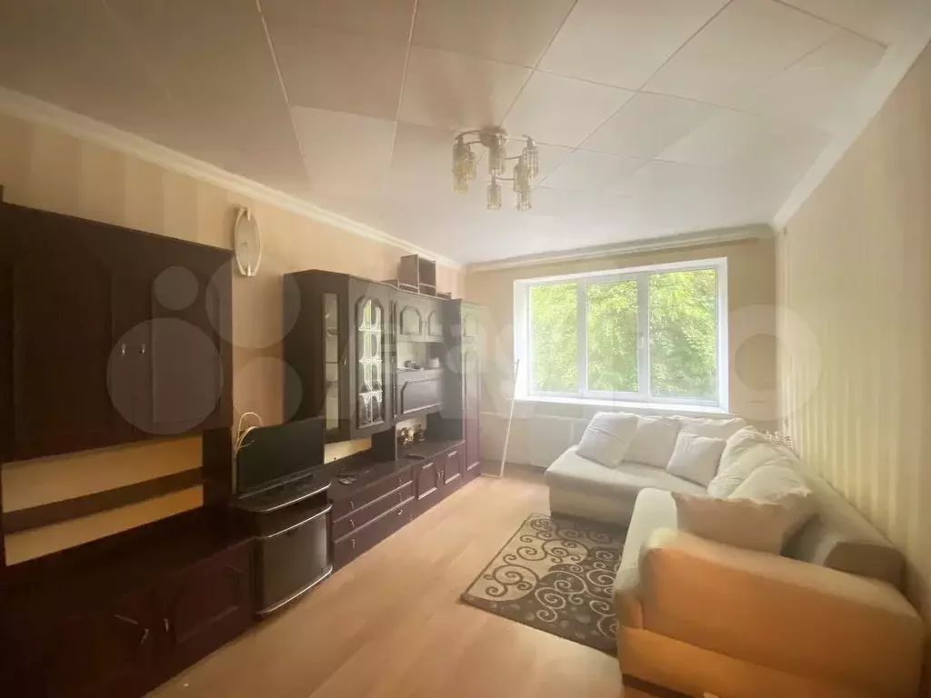 1-к. квартира, 32,5 м, 2/4 эт. - Фото 0