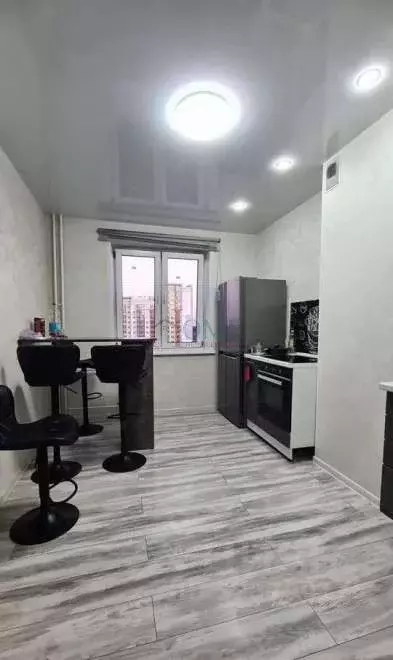 2-к кв. Новосибирская область, Новосибирск ул. Николая Сотникова, 16 ... - Фото 1