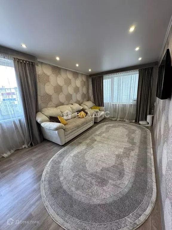 Продаётся 3-к квартира, 61.8 м - Фото 0