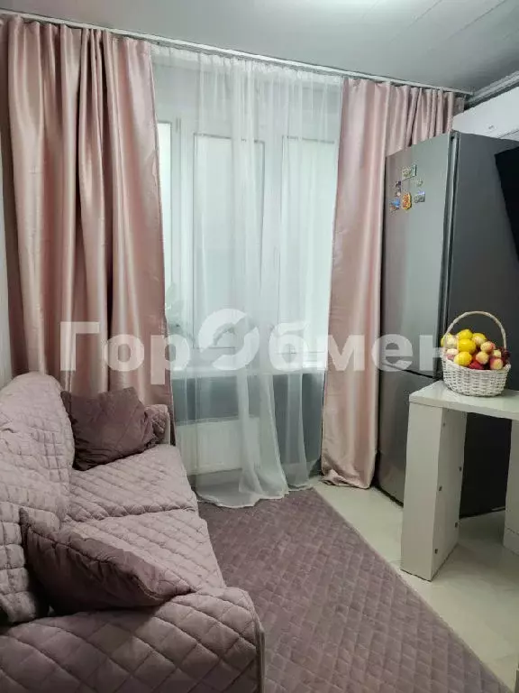 Продается комната в 4-комнатной квартире - Фото 1