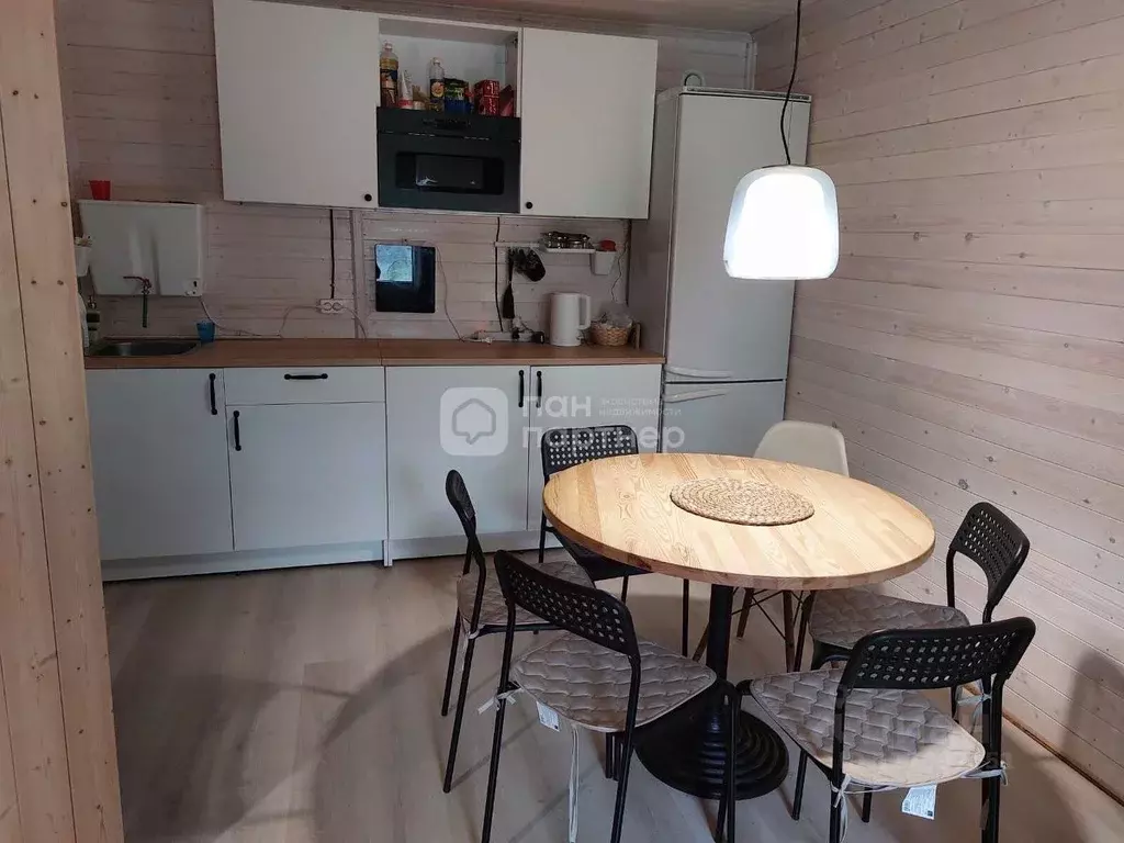 Дом в Ленинградская область, Выборгский район, Красносельское с/пос, ... - Фото 1