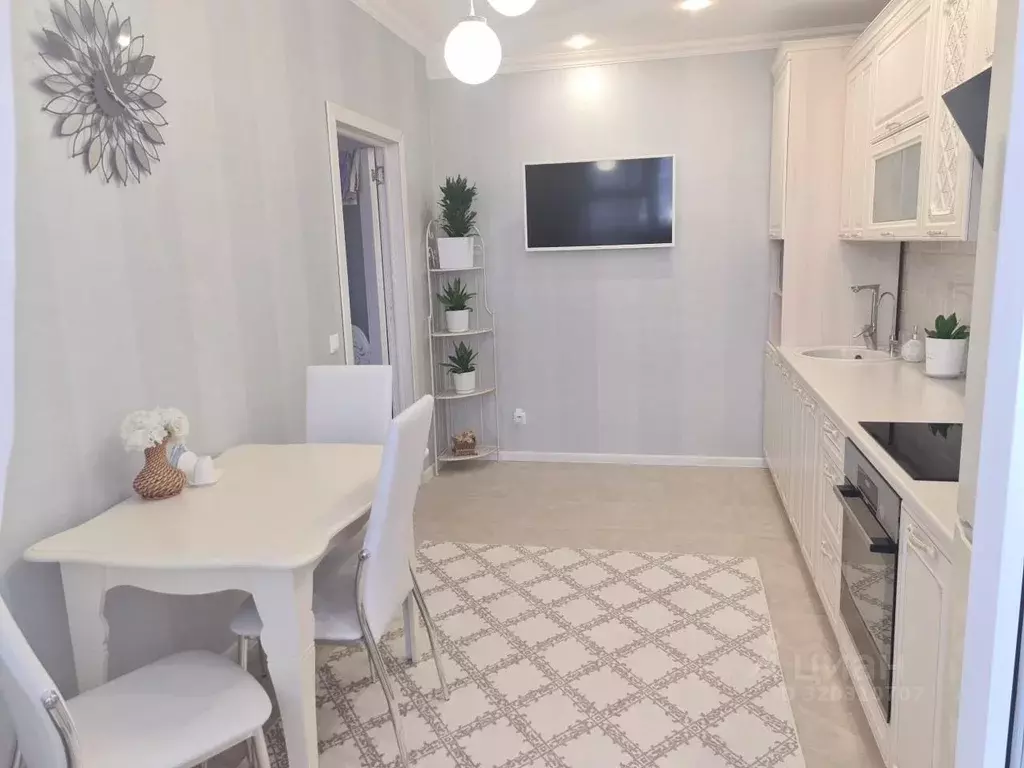 1-к кв. Саха (Якутия), Якутск 203-й мкр, 36/1 (43.0 м) - Фото 1