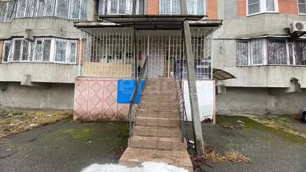 Торговая площадь в Северная Осетия, Владикавказ ул. Тельмана, 52 (65 ... - Фото 1