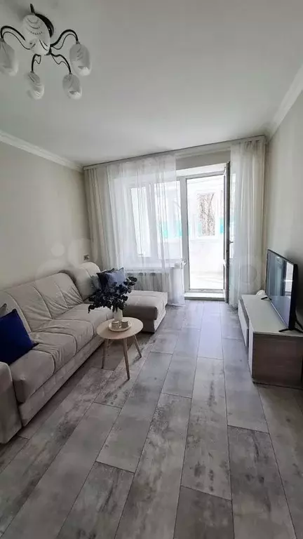 1-к. квартира, 36 м, 1/12 эт. - Фото 1