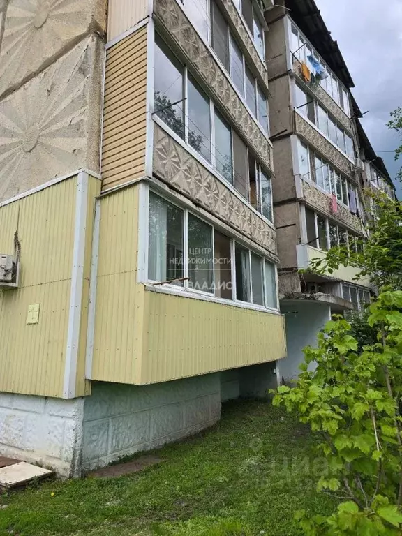 2-к кв. Приморский край, с. Чугуевка ул. Комарова, 19 (52.7 м) - Фото 0