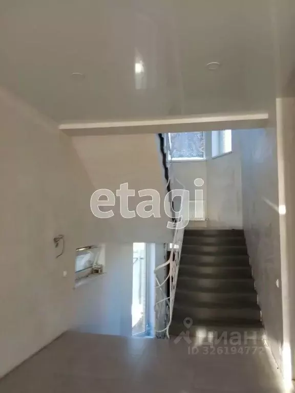 Дом в Краснодарский край, Ейск Ивановская ул. (244 м) - Фото 1