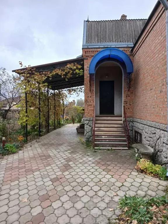 Дом в Ростовская область, Сальск ул. Энергетиков (255 м) - Фото 2