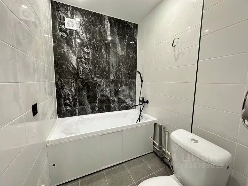 1-к кв. Тюменская область, Тюмень ул. Парфенова, 18 (31.0 м) - Фото 2