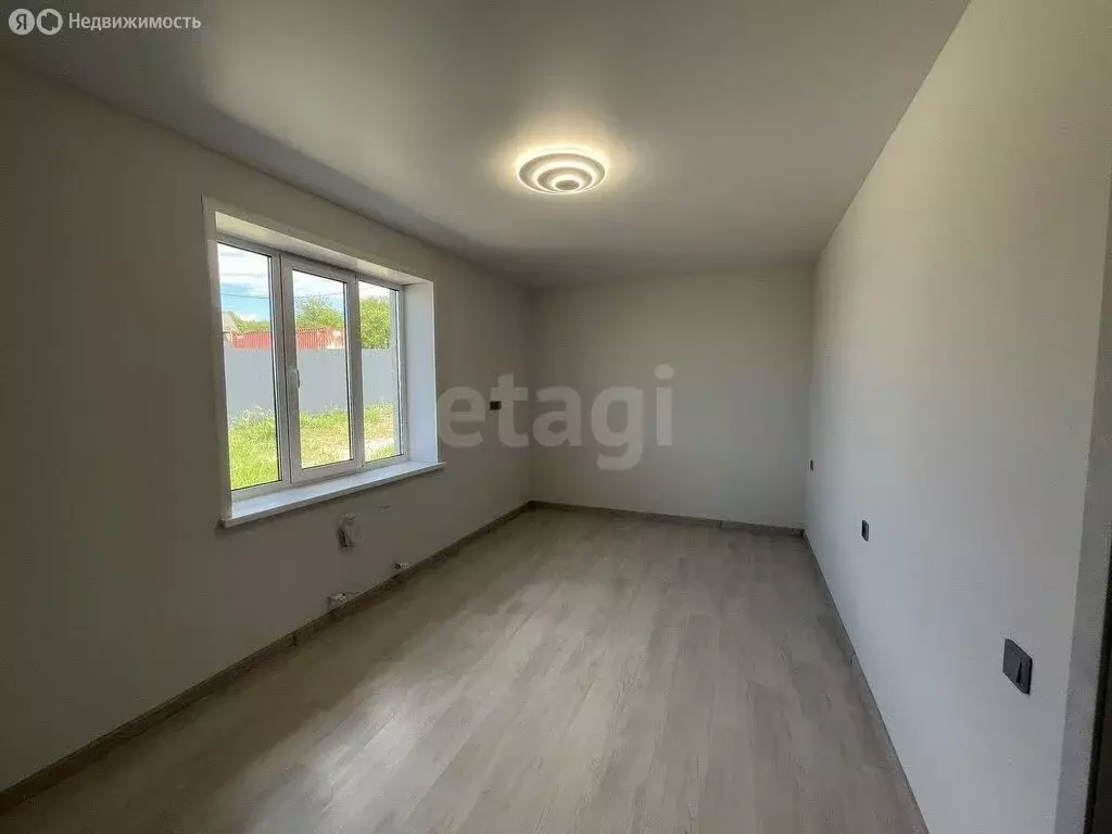 Дом в Курумоч, село Курумоч, район Старой Больницы (125 м) - Фото 2