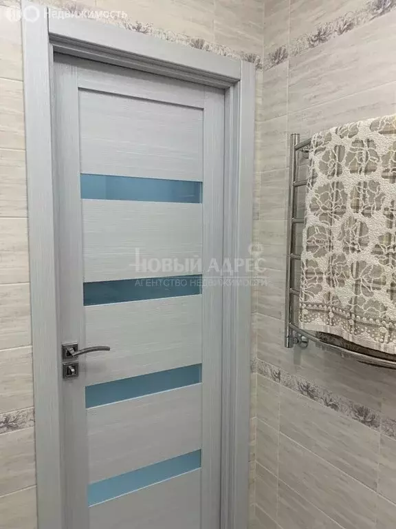 2-комнатная квартира: Калуга, улица Белые Росы, 1 (60.38 м) - Фото 1