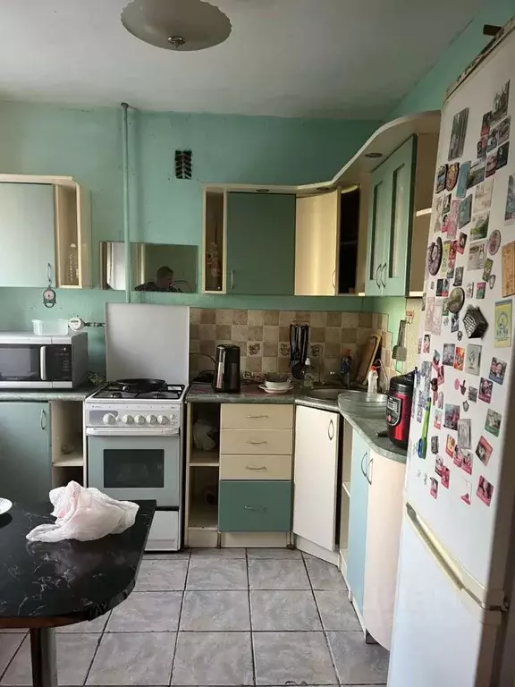 2-к кв. Белгородская область, Старый Оскол Приборостроитель мкр, 9 ... - Фото 0
