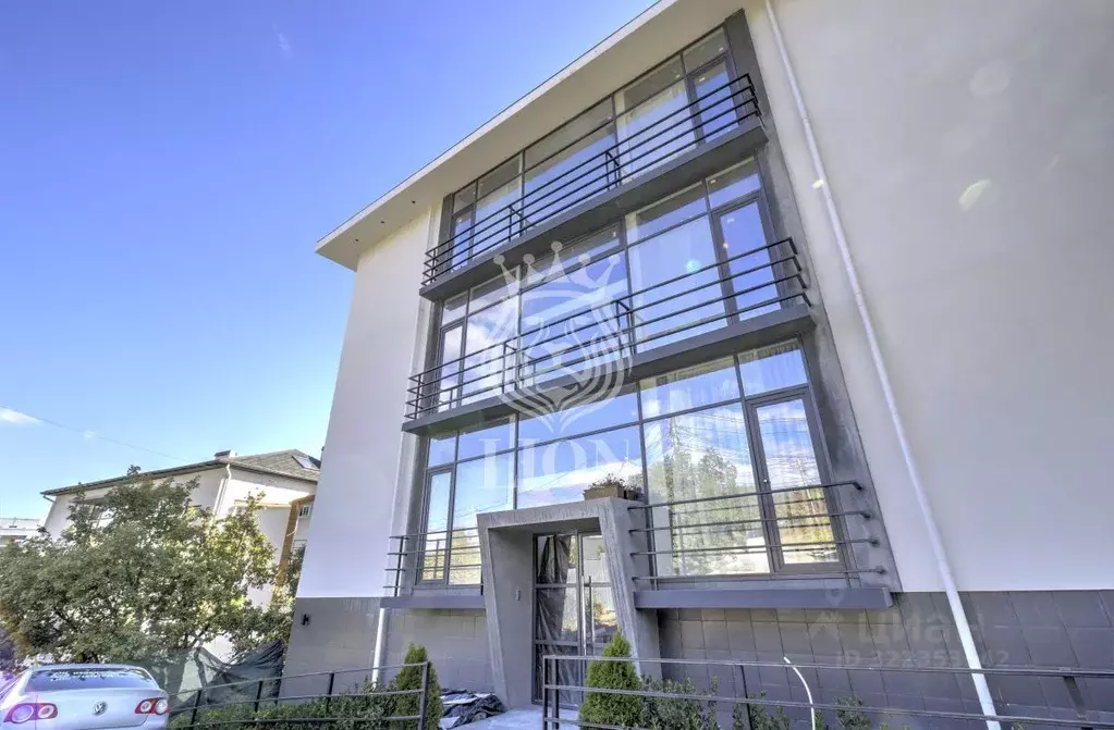 3-к кв. Крым, Алушта ул. Сергеева-Ценского, 3 (52.2 м) - Фото 1