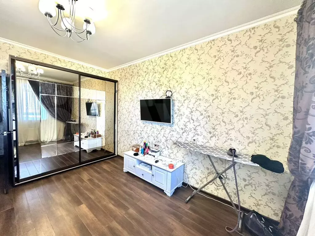 1-к. квартира, 41 м, 7/10 эт. - Фото 0
