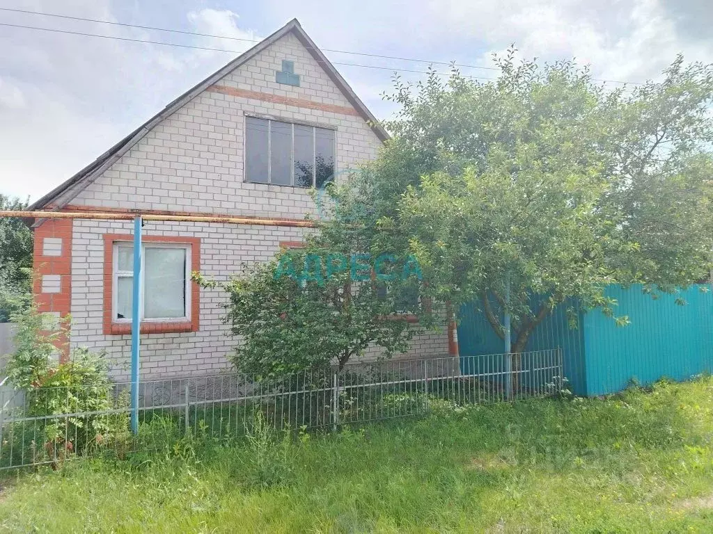 Дом в Белгородская область, Новооскольский городской округ, с. ... - Фото 1