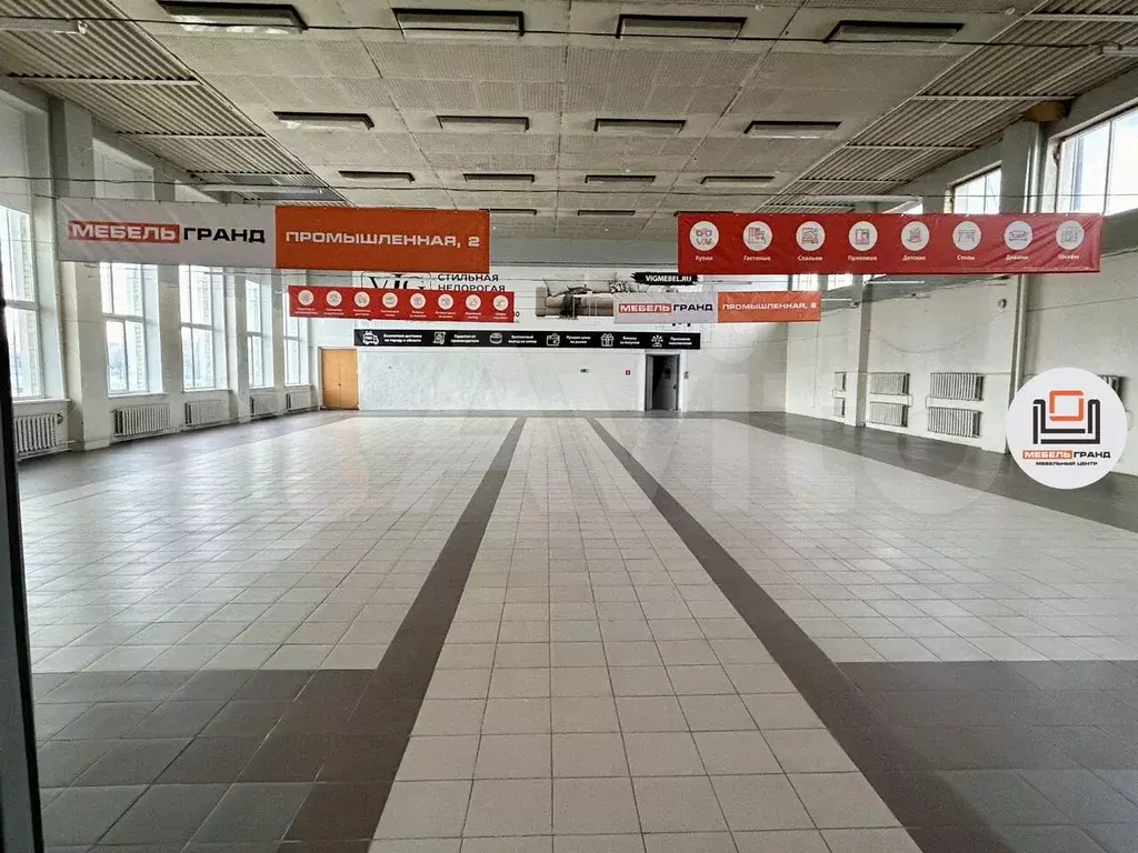 Площадь 423 м для выставок в аренду ТЦ мебель гра - Фото 0