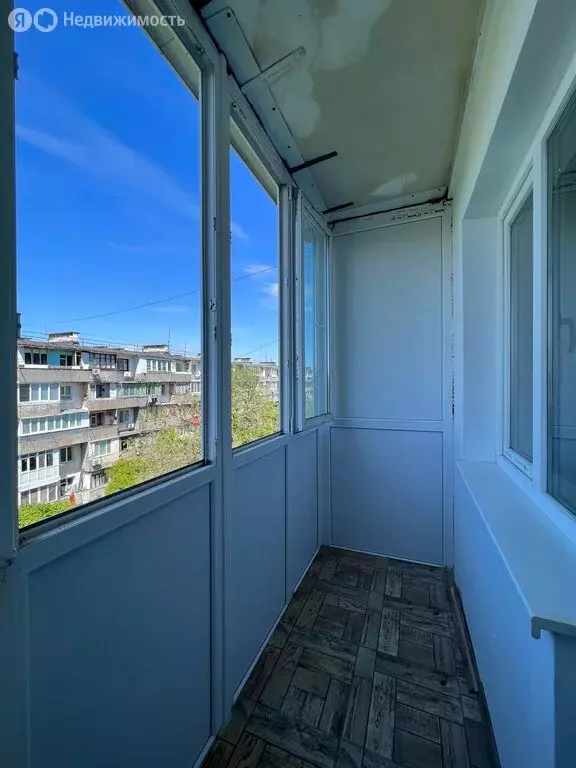2-комнатная квартира: Евпатория, улица Дёмышева, 160 (48 м) - Фото 1