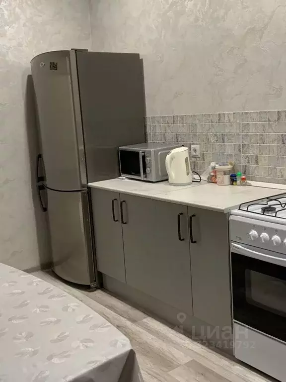 1-к кв. Татарстан, с. Высокая Гора ул. Рождественская, 10Д (33.0 м) - Фото 2