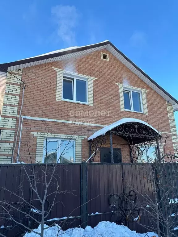 Дом в Омская область, Омск пос. Амурский, ул. 2-я Амурская, 95 (158 м) - Фото 2