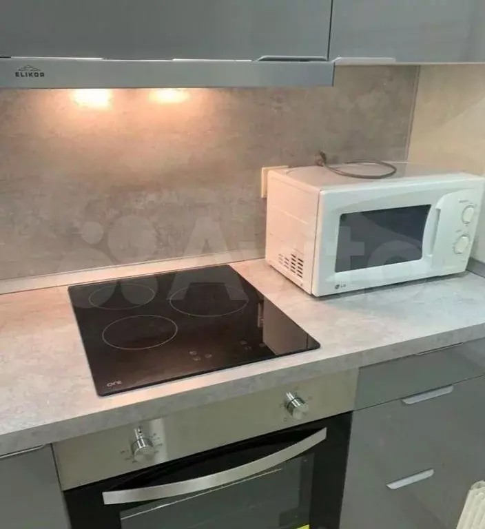 3-к. квартира, 60 м, 6/9 эт. - Фото 1