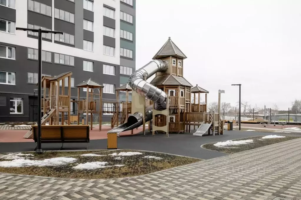 1-к кв. Свердловская область, Екатеринбург ул. Отрадная, 1 (42.3 м) - Фото 1