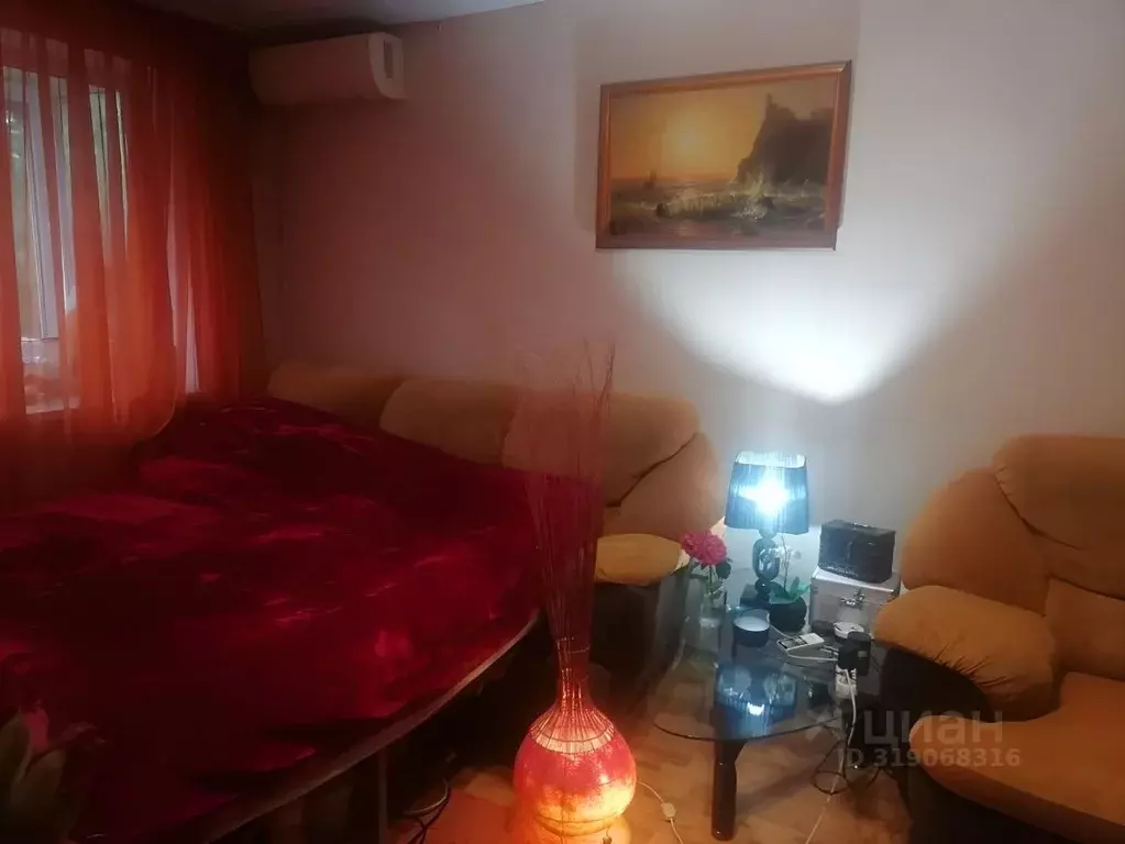 1-к кв. Крым, Алушта ул. Ленина, 45 (30.0 м) - Фото 0