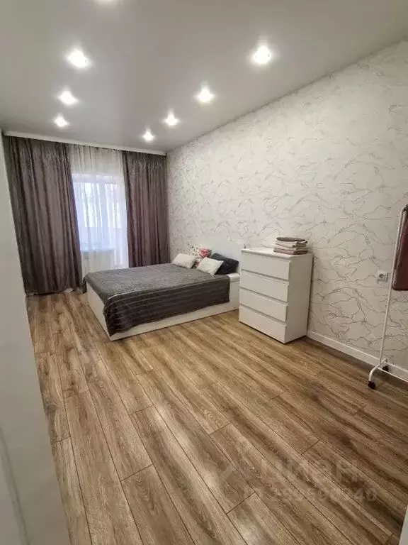 1-к кв. Хакасия, Абакан ул. Кирова, 179к1 (52.0 м) - Фото 1