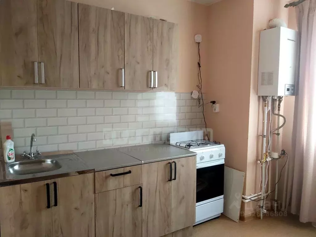 1-к кв. Волгоградская область, Волгоград ул. Имени Старшего Лейтенанта ... - Фото 1