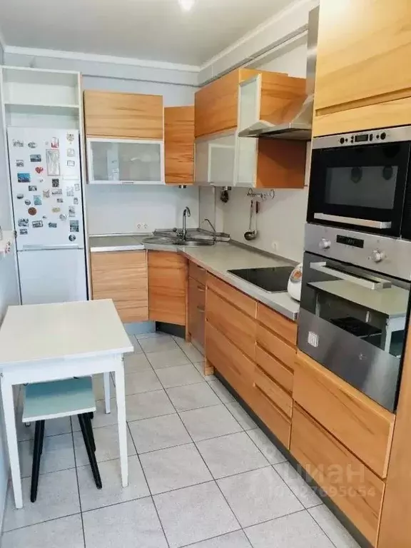 2-к кв. Свердловская область, Екатеринбург ул. Кузнечная, 79 (66.2 м) - Фото 1