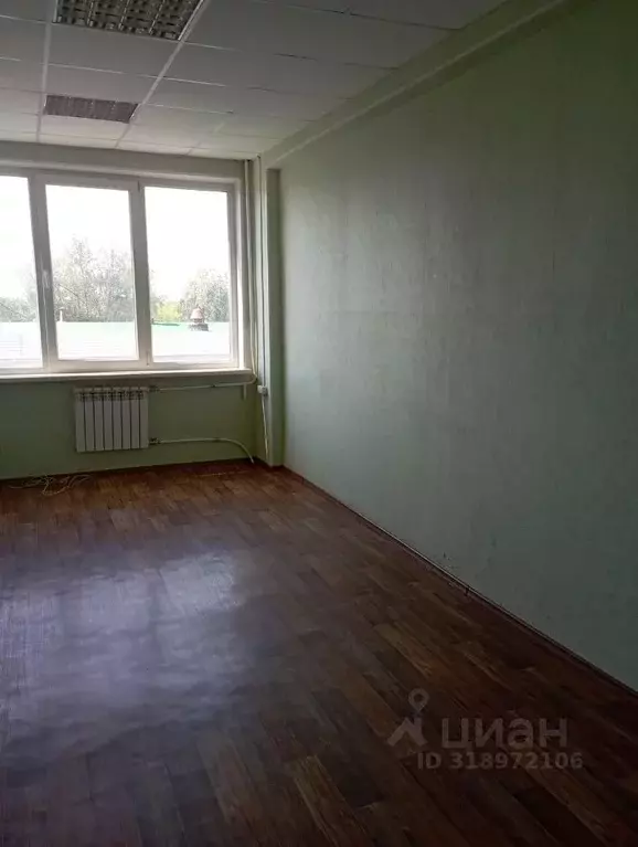 Помещение свободного назначения в Омская область, Омск просп. ... - Фото 1